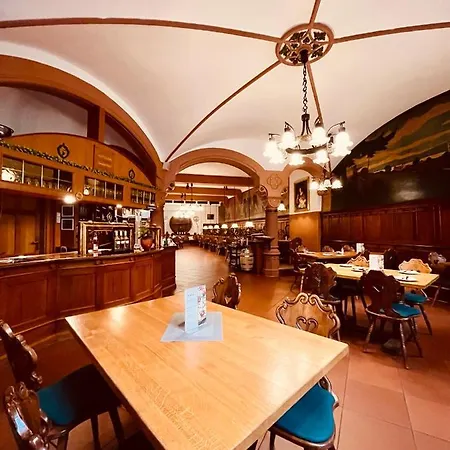 Hoepfner Burghof 3* Karlsruhe