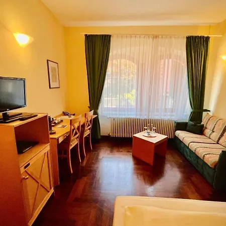Hotell Hoepfner Burghof