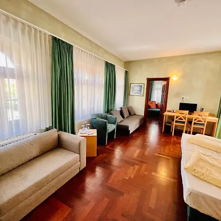Hotell Hoepfner Burghof