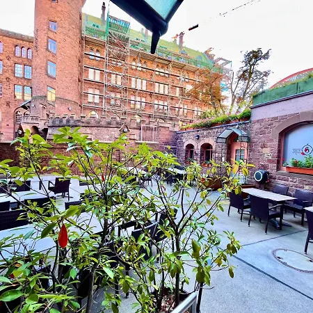 Hotell Hoepfner Burghof 3*