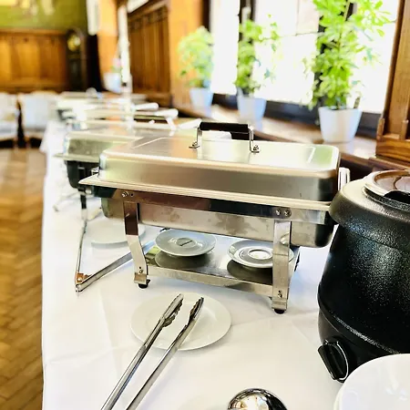 Hoepfner Burghof 3* Karlsruhe