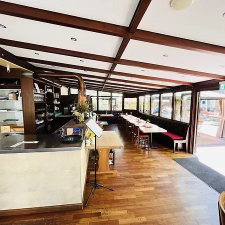 Hoepfner Burghof Hotel