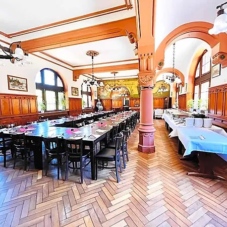 Hotel Hoepfner Burghof