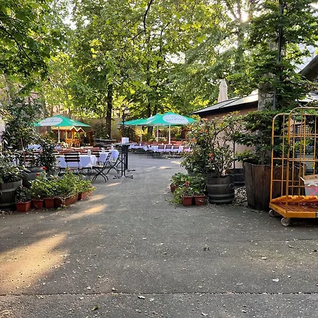Hoepfner Burghof 3* Karlsruhe