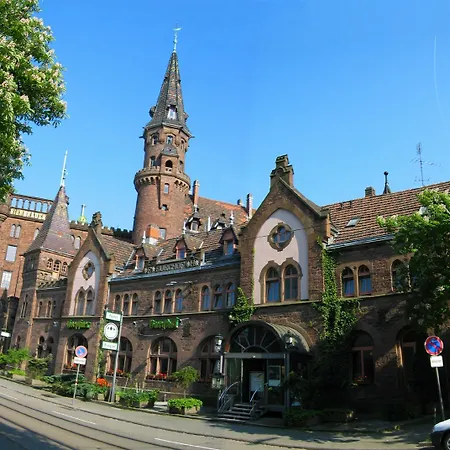 Hoepfner Burghof Hotell 3*