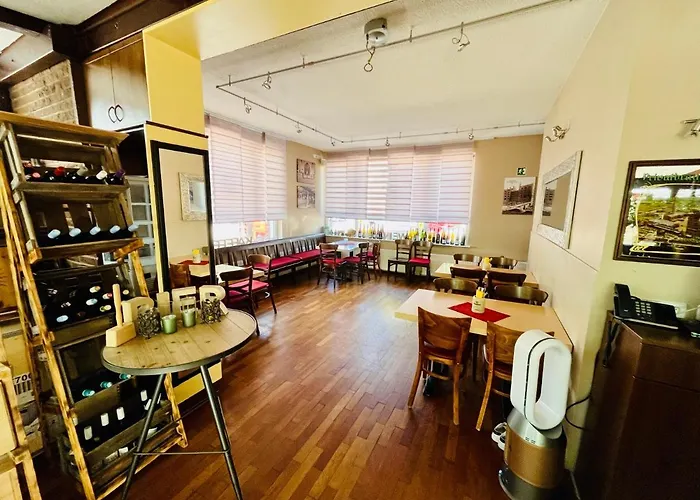 Hoepfner Burghof فندق