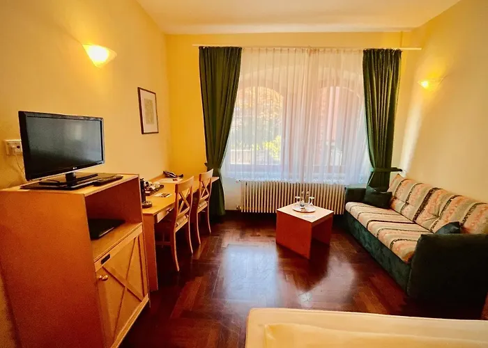 מלון Hoepfner Burghof